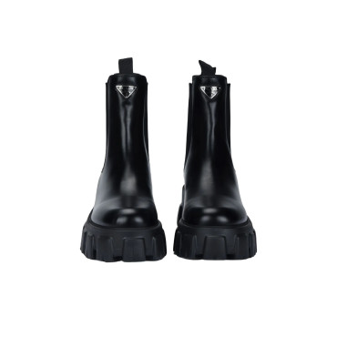 Monolith Black Boots